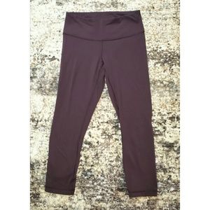 Burgundy cropped lululemon low waist wunder unders